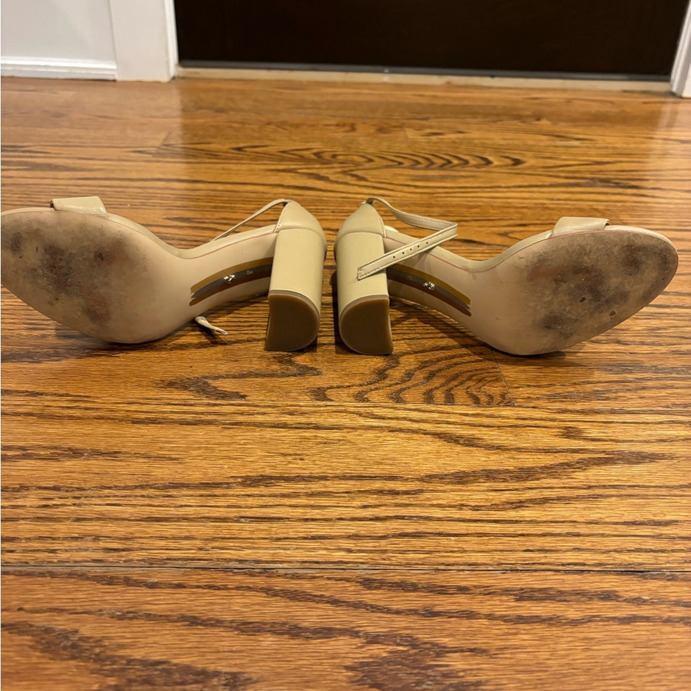 4 inch heels - Picture 4 of 7